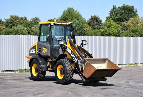 JCB 409 B * Ładowarka kołowa / 4x4 * STAN BDB