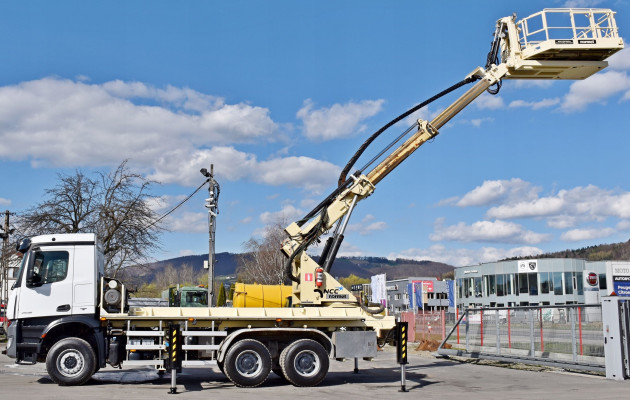 Mercedes AROCS 2836 * PODNOŚNIK KOSZOWY + PILOT * 6x4 * STAN BDB