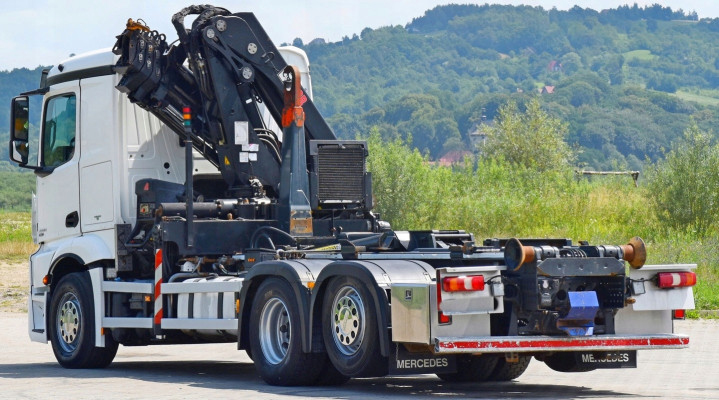 Mercedes Actros 2545 * HIAB 244 EP-5 HIPRO + PILOT * Stan BDB!