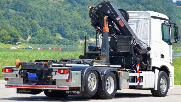 Mercedes Actros 2545 * HIAB 244 EP-5 HIPRO + PILOT * Stan BDB!