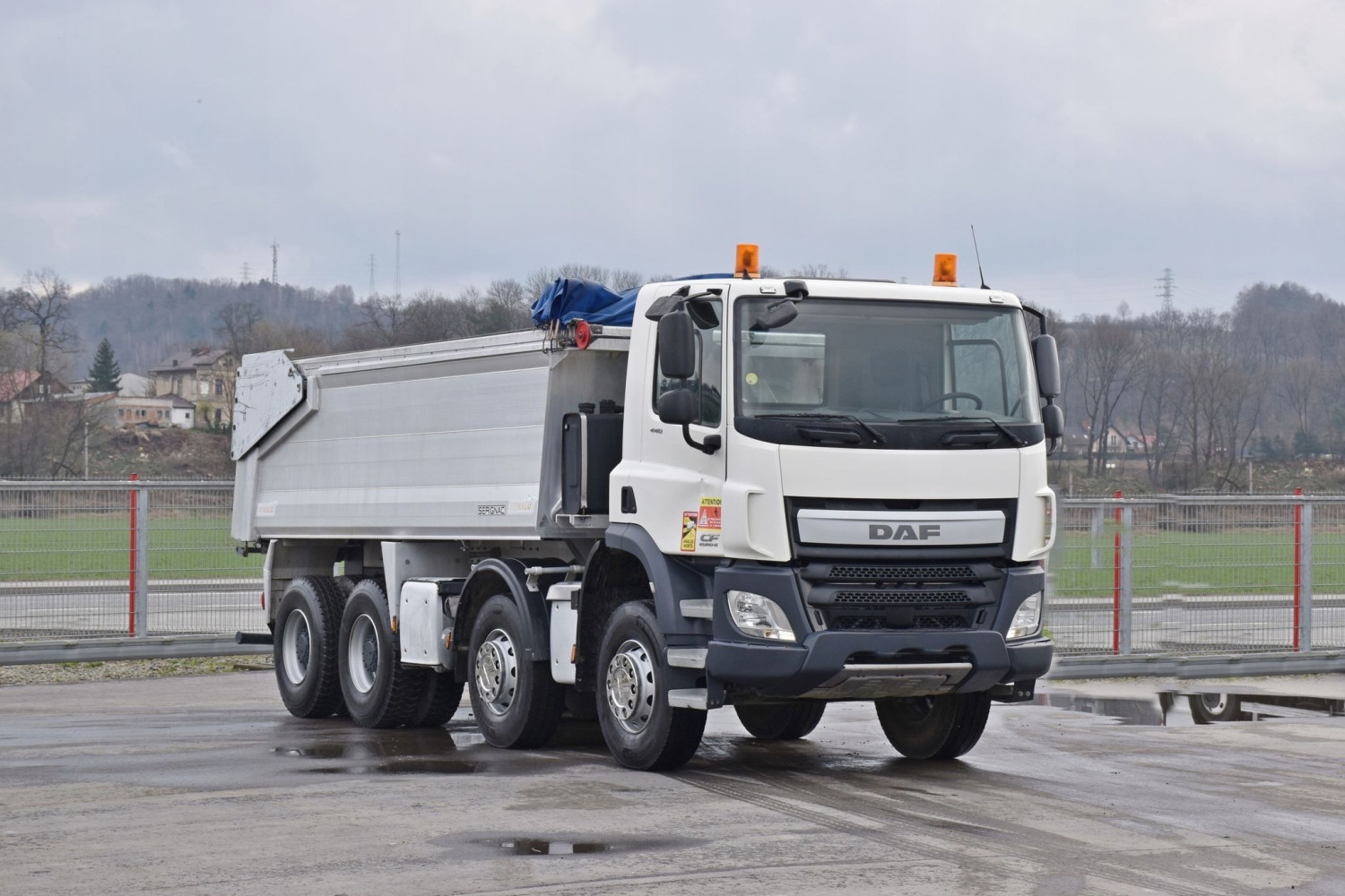 DAF CF 440 * Wywrotka 5,70 m * 8x4 / STAN BDB