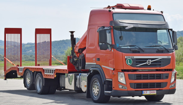 Volvo FM 410 Skrzynia 7,90 m + PK 26002 - EH D + PILOT / STAN BDB