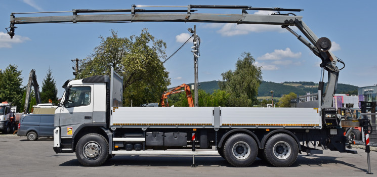 VOLVO FM 370 Skrzynia 6,90 m * HIAB 166 ES - 4 HIPRO + PILOT / 6x4