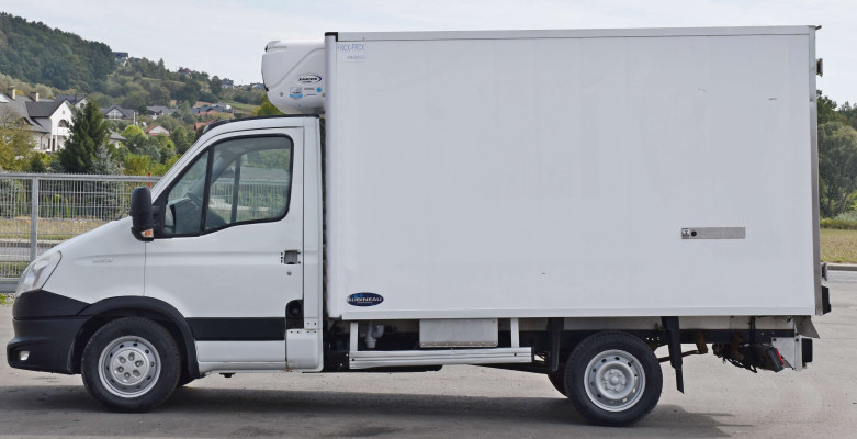 IVECO DAILY 35S13 * CHŁODNIA/IZOTERMA 2,00 m * STAN BDB