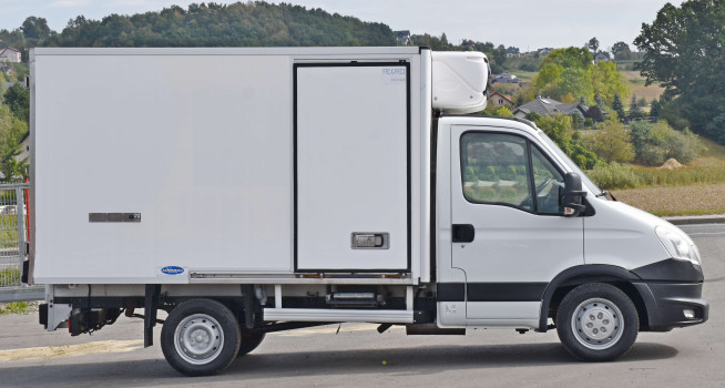 IVECO DAILY 35S13 * CHŁODNIA/IZOTERMA 2,00 m * STAN BDB