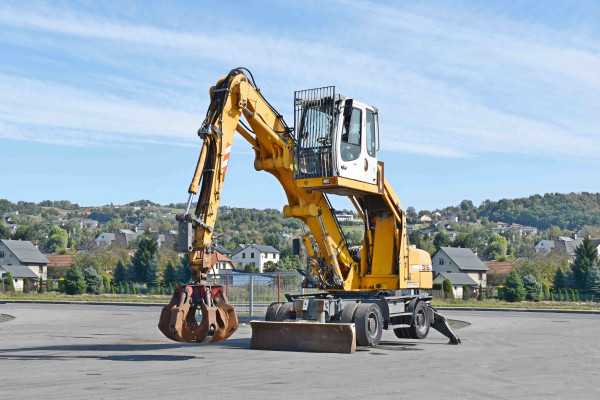 LIEBHERR PELLE A 316 * KOPARKA PRZEŁADUNKOWA * STAN BDB !