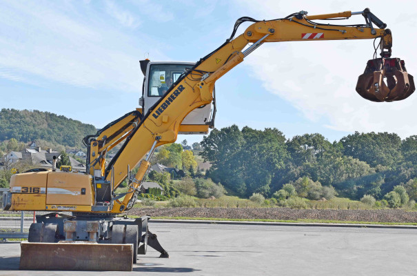 LIEBHERR PELLE A 316 * KOPARKA PRZEŁADUNKOWA * STAN BDB !