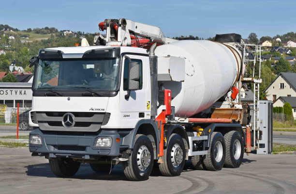 MERCEDES ACTROS 3241 * POMPA DO BETONU 24 m + PILOT * STAN BDB / 8x4