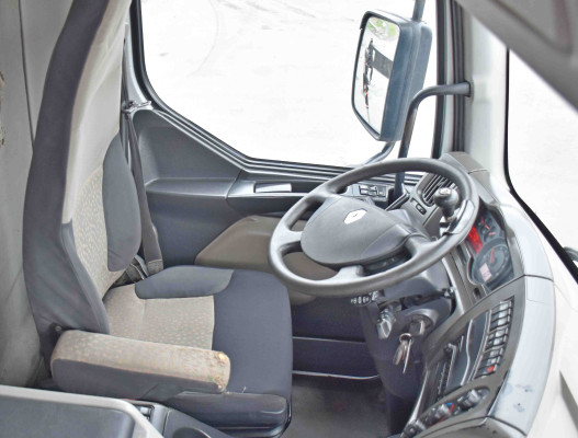 RENAULT PREMIUM 430 DXI * RAMA DO ZABUDOWY 7,10m* PM 21025 + PILOT