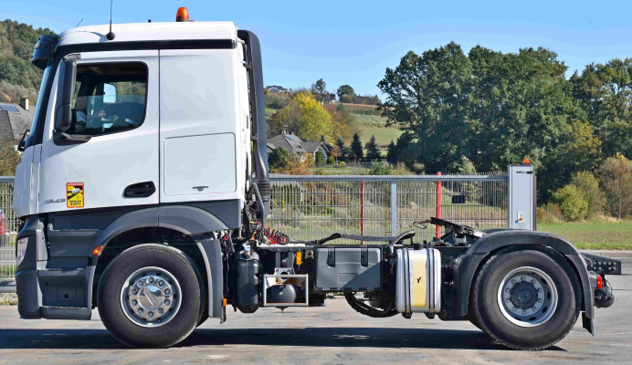 MERCEDES ACTROS 1843  * CIĄGNIK SIODŁOWY * STAN BDB