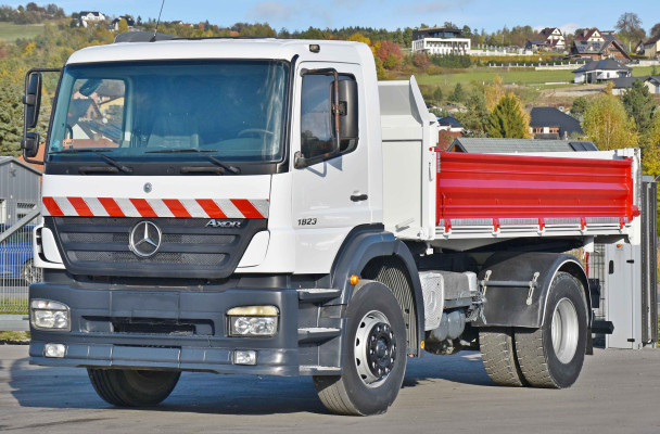 Mercedes AXOR 1823 * WYWROTKA 4,45 m * STAN BDB