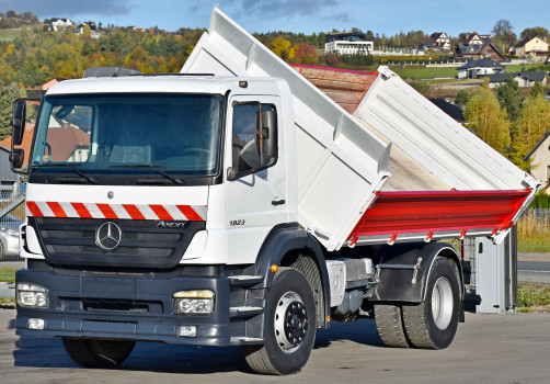 Mercedes AXOR 1823 * WYWROTKA 4,45 m * STAN BDB