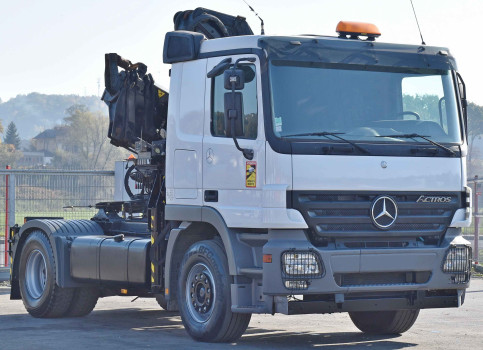 MERCEDES ACTROS 1844 * Ciągnik siodłowy * HIAB 330 - 5  + PILOT * STAN BDB