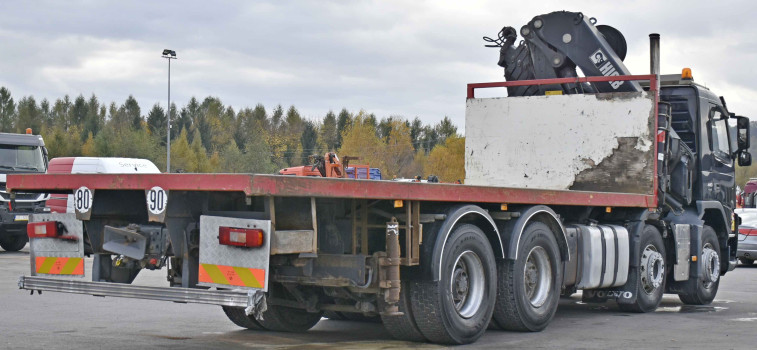 Volvo FM 440 * PLATFORMA 7,30 m * HIAB 377 E - 7 HIDUO + PILOT / 8x4