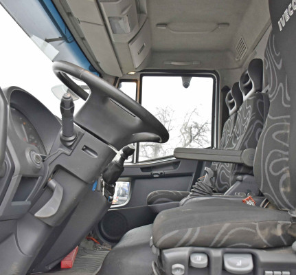 Iveco Eurocargo 110E25 * WYWROTKA 4,40 m * STAN BDB / 4x4