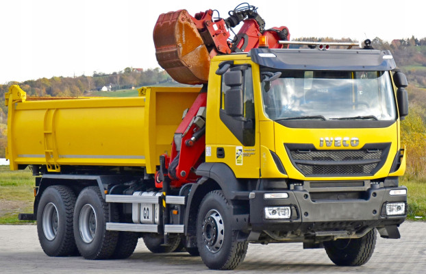 Iveco TRAKKER 360 * HMF 1444 - Z2/PILOT * 6x4