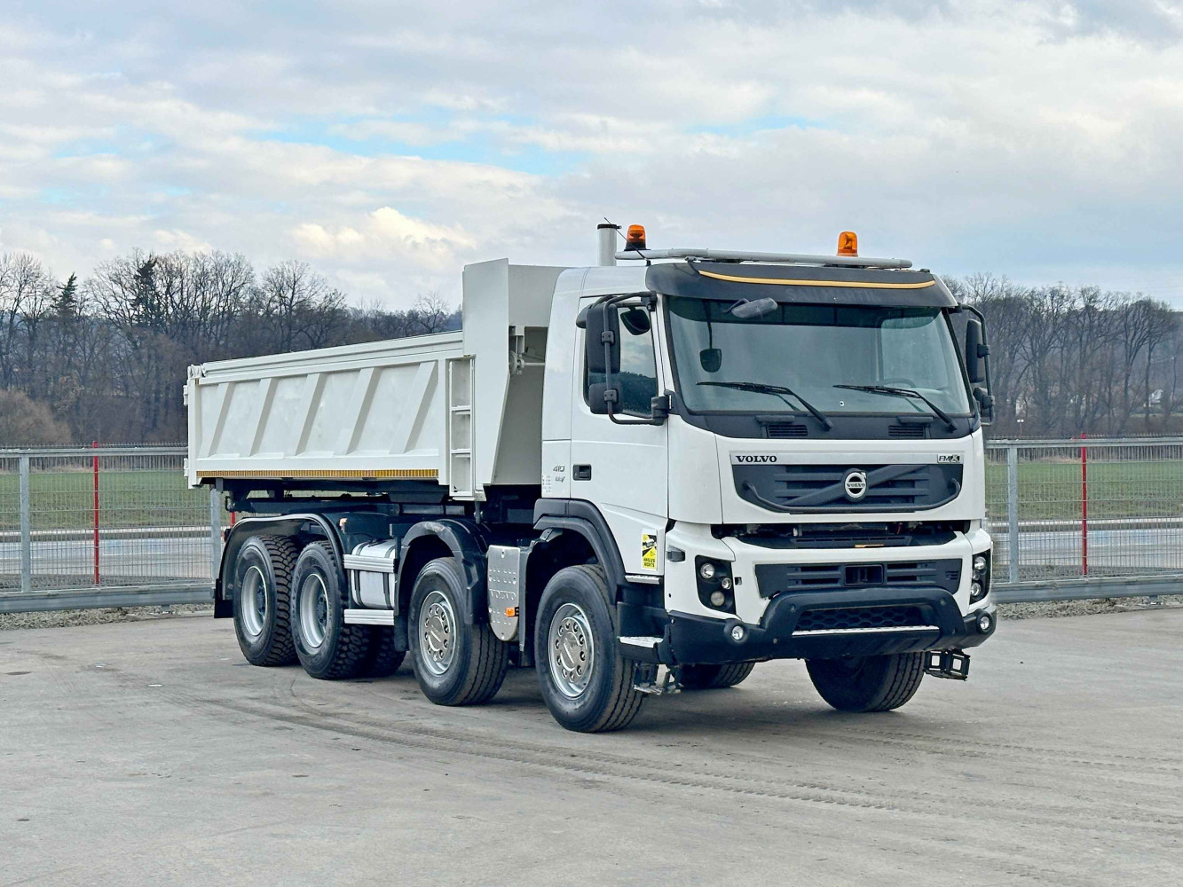 Volvo FMX 410 * WYWROTKA 6,00 m + BORDMATIC / 8x4