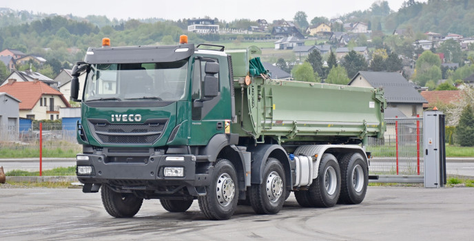 IVECO TRAKKER 410 * Wywrotka 5,90 m + BORDMATIC * 8x4 * STAN BDB